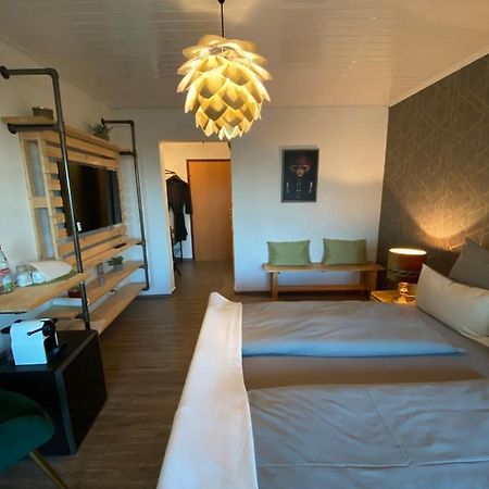 Doppelzimmer Mit Bad & Balkon Simmersfeld Exterior foto